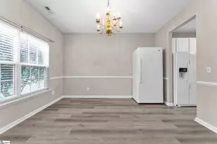 201 N Orchard Farms Ave, Simpsonville, SC 29681 - Photo 4