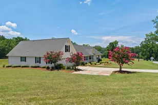 670 Old Mill Rd, Campobello, SC 29322 - Photo 36