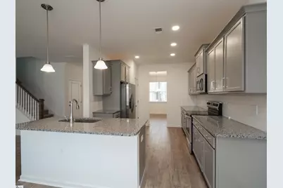 33 Thorne Street, Fountain Inn, SC 29644 - Photo 4