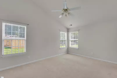 618 Fairview Lake Way, Simpsonville, SC 29680 - Photo 10