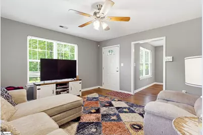 131 Mill Street, Travelers Rest, SC 29690 - Photo 8
