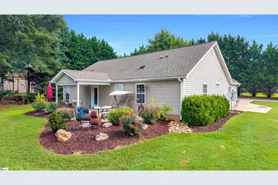 1 Berry Tree Court, Greer, SC 29651 - Photo 4