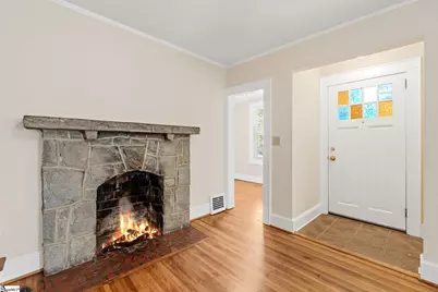 301 Brookwood Drive, Greenville, SC 29605 - Photo 8