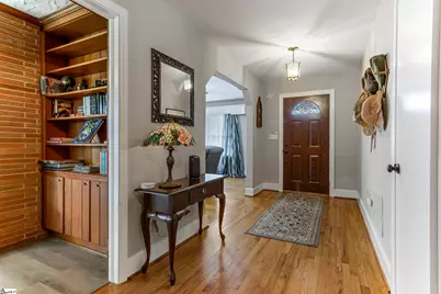 205 Dixon Street, Clinton, SC 29325 - Photo 6