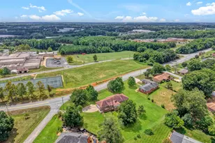511 Jacobs Rd, Greenville, SC 29605 - Photo 42