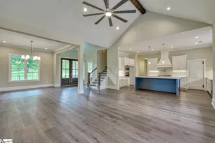 586 Clifdale Rd, Spartanburg, SC 29307 - Photo 10