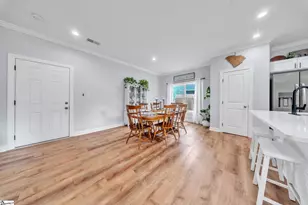 118 W Belvedere Rd, Greenville, SC 29605 - Photo 8