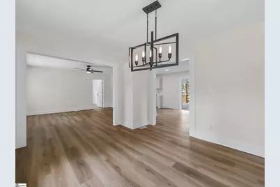 609 Ashwood Drive, Anderson, SC 29624 - Photo 8