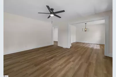 609 Ashwood Drive, Anderson, SC 29624 - Photo 6