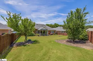 821 E Golden View Ln, Boiling Springs, SC 29316 - Photo 40