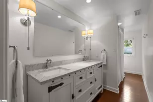 102 Fairview Ave, Greenville, SC 29601 - Photo 24