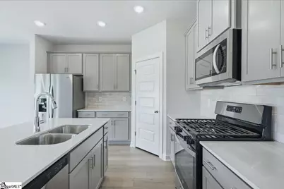 125 Gibbon Way, Gray Court, SC 29645 - Photo 10