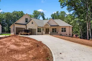 314 Bouldercrest Ct, Spartanburg, SC 29301 - Photo 2