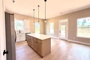 1408 Dorset Dr, Spartanburg, SC 29307 - Photo 2