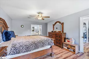 410 Thornhill Dr, Spartanburg, SC 29301 - Photo 26