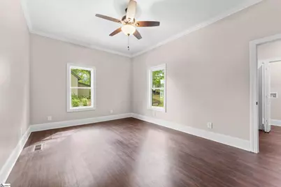 409 W Curtis Street, Simpsonville, SC 29681 - Photo 16