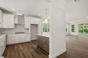 106 Adrian Wy, Simpsonville, SC 29680 - Photo 4