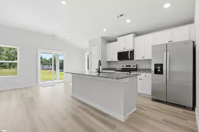 422 West Claywalk Way, Woodruff, SC 29388 - Photo 2