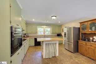 303 Mill St, Williamston, SC 29697 - Photo 14