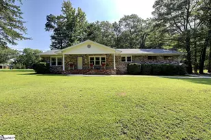 303 Mill St, Williamston, SC 29697 - Photo 1