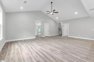 122 Indian Ridge Dr, Laurens, SC 29360 - Photo 6