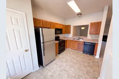 615 Graythorn Lane, Greenville, SC 29607 - Photo 2