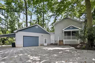 814 S Almond Dr, Simpsonville, SC 29681 - Photo 2