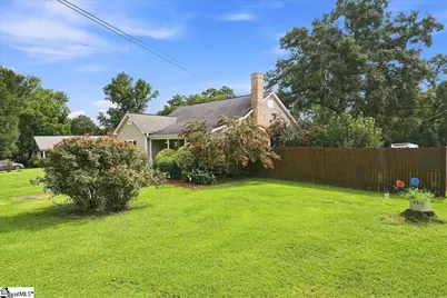 302 Caldwell Street, Campobello, SC 29322 - Photo 2