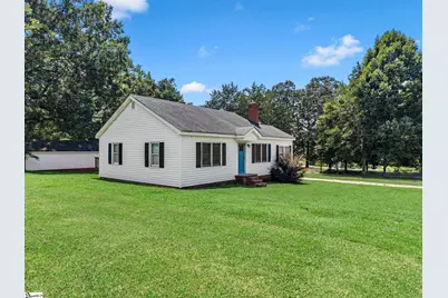 215 Haile Street, Jonesville, SC 29353 - Photo 2