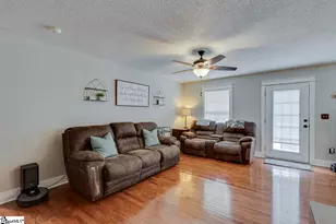 8 Shady Pines Ct, Fountain Inn, SC 29644 - Photo 8