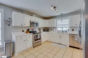 8 Shady Pines Ct, Fountain Inn, SC 29644 - Photo 16