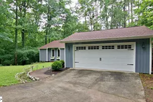 1279 Coneross Point Dr, Seneca, SC 29678 - Photo 48