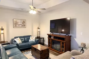 203 Legacy Ln, Pickens, SC 29671 - Photo 8