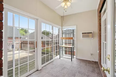 172 Roberts Meadow Loop, Spartanburg, SC 29307 - Photo 4