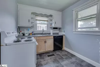 15 Dargan Street, Greenville, SC 29611 - Photo 16