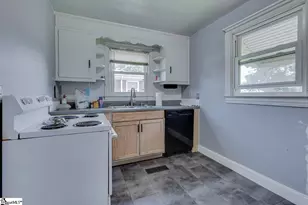 15 Dargan St, Greenville, SC 29611 - Photo 16