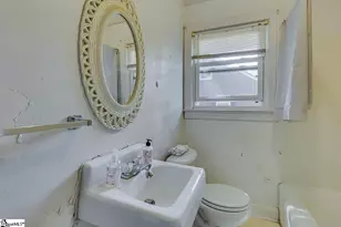15 Dargan St, Greenville, SC 29611 - Photo 24