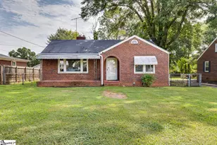 15 Dargan St, Greenville, SC 29611 - Photo 1