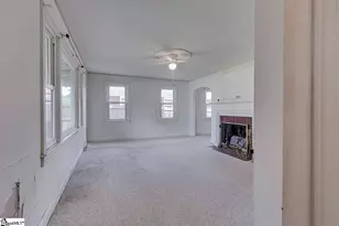15 Dargan St, Greenville, SC 29611 - Photo 6