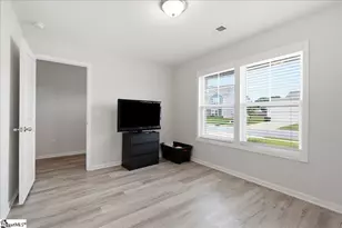 16 Steeds Gln Rd, Piedmont, SC 28673 - Photo 4