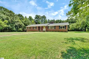 22 Jackson Dr, Wellford, SC 29385 - Photo 1