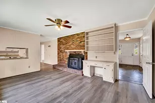 22 Jackson Dr, Wellford, SC 29385 - Photo 6