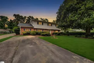 19 Vicki Cir, Greenville, SC 29615 - Photo 1