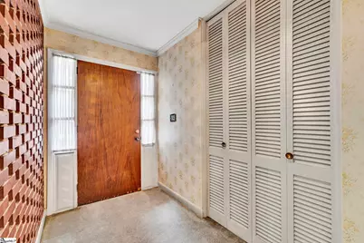 19 Vicki Circle, Greenville, SC 29615 - Photo 8