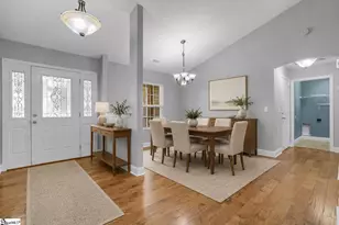 9 Gratiot Ln, Greer, SC 29651 - Photo 6