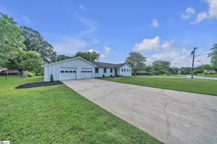 17 Beaufort St, Greenville, SC 29615 - Photo 2