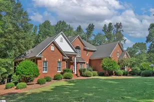 156 Club Dr, Simpsonville, SC 29681 - Photo 2