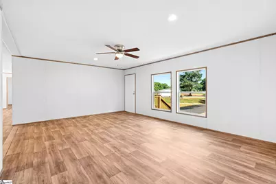 106 Star Drive, Belton, SC 29627 - Photo 6