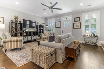 27 Center Street, Travelers Rest, SC 29690 - Photo 4