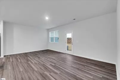 290 E Compass Way, Easley, SC 29640 - Photo 8
